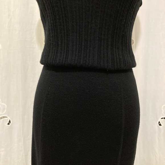 Gorgeous Elegant Elie Tahari Knit Dress, Black, Wool, Midi, Size P - Picture 6 of 9